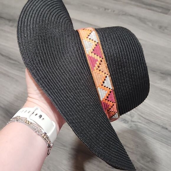 Black Sunhat W/Aztec Neon Patterned Band - Picture 6 of 6